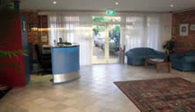 Lake Haven Motor Inn Gorokan Экстерьер фото