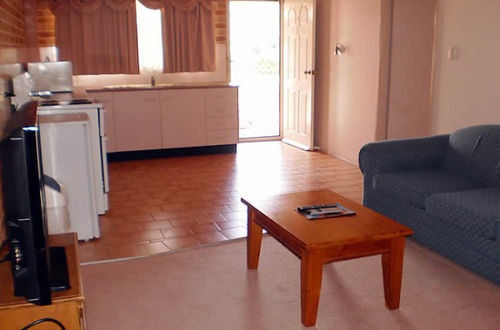 Lake Haven Motor Inn Gorokan Экстерьер фото